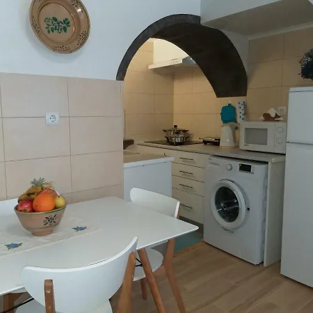 Casa Da Rosarinha * Água de Alto